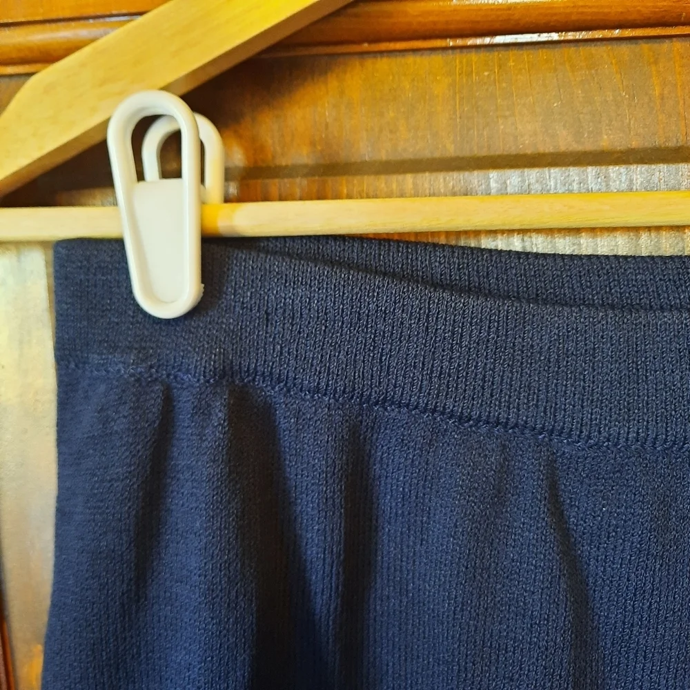 Vintage St. John Collection Navy Blue Pencil Skirt W/ White Ruffle Trim Size 6